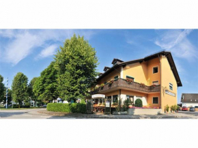 Отель Hotel Grasbrunner Hof  Грасбрунн